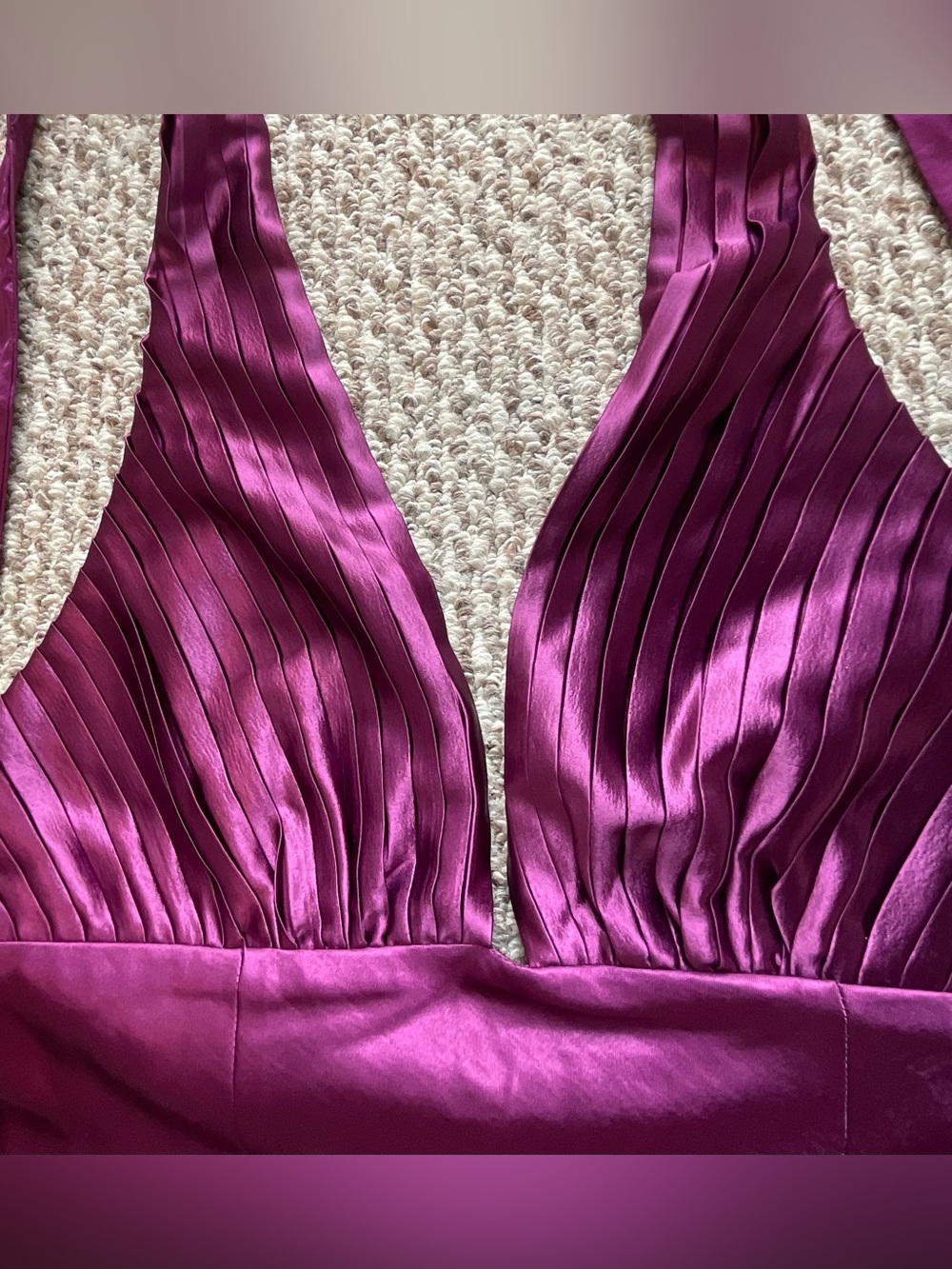 WINDSOR Meryl Satin Open Back Mermaid Formal Dress - Size Small - Picture 5 of 14